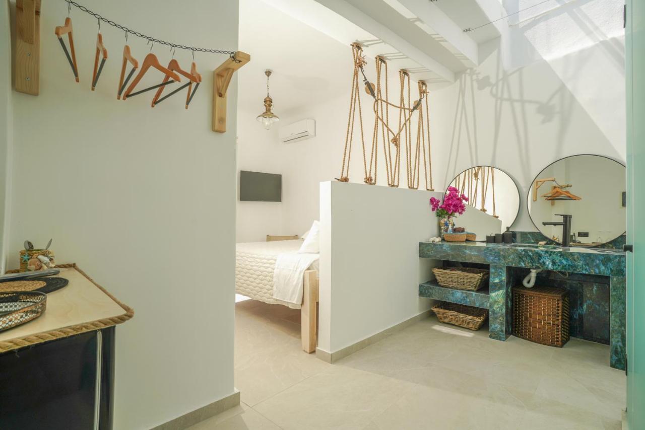 Seabed Suites Mykonos Mykonos Town Bagian luar foto